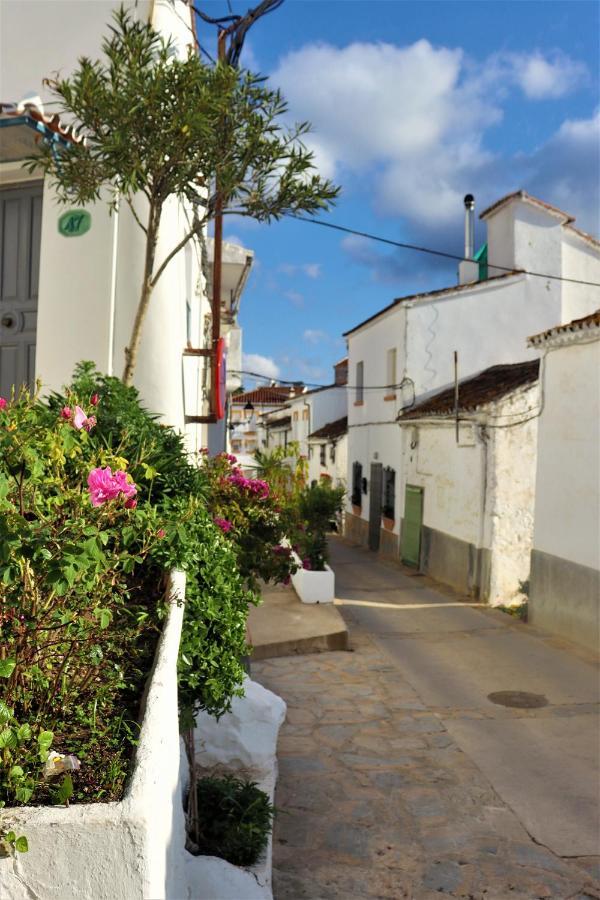 Hostal Moncada Gaucín Exterior foto